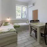 Gramatikovi 3* Pomorie