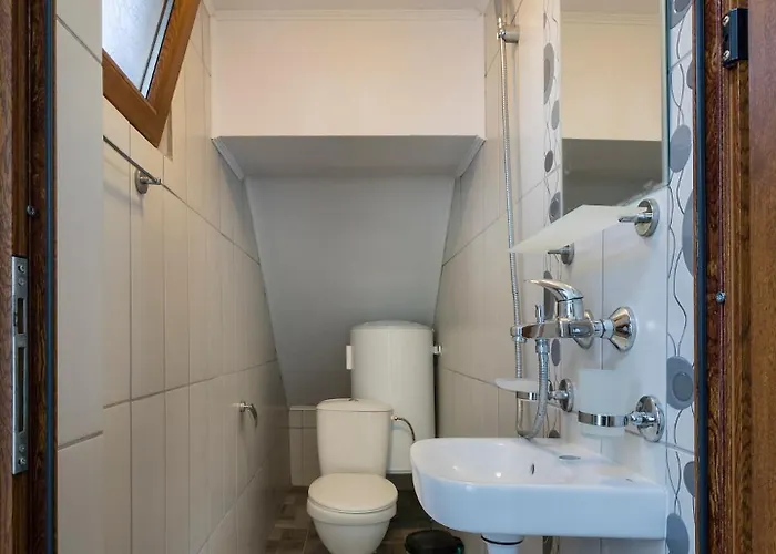 Konukevi Gramatikovi 3*